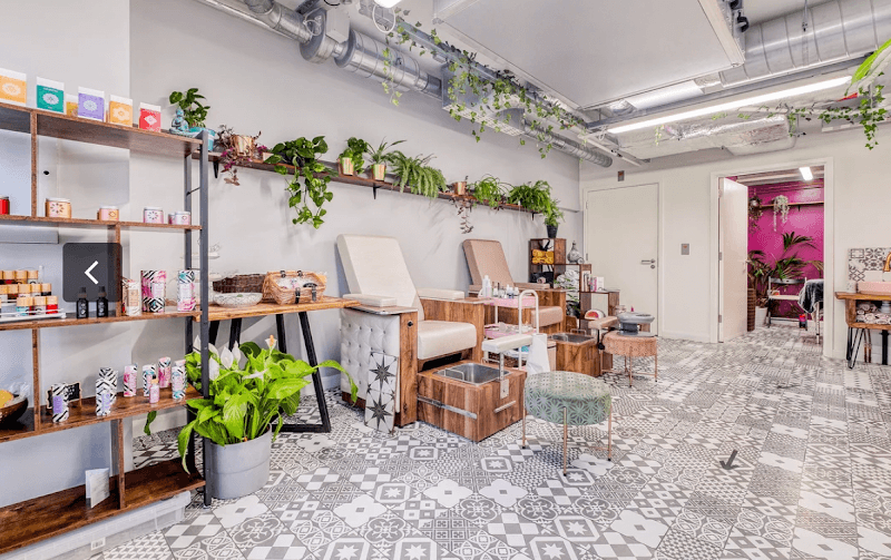 Aura Pamper Spa East London photo