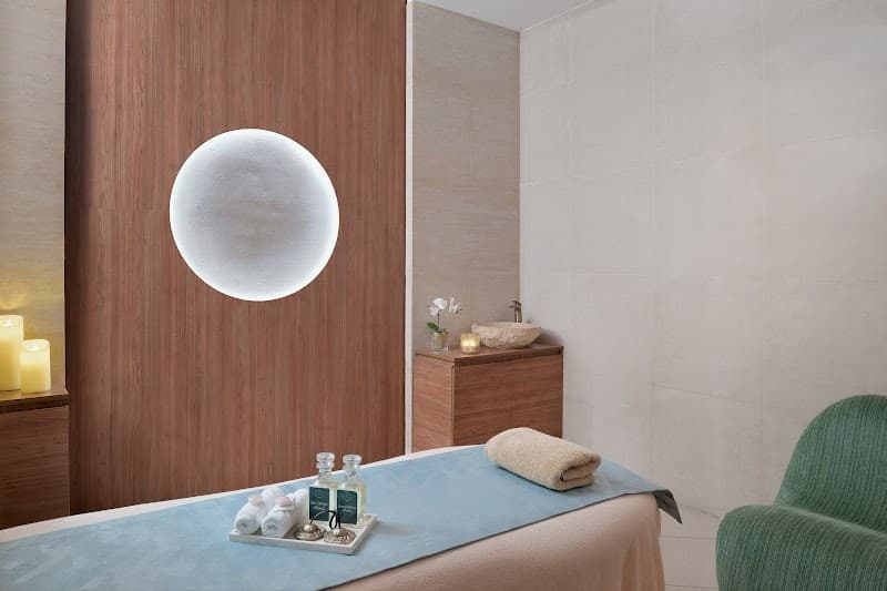 Aura Wellness Spa Dubai photo