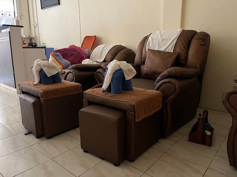 Aurora Massage and Wellness Skin Bangkok photo