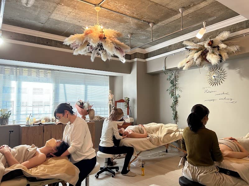 Authentic Holistic Remedial Massage School Tokyo Minato-ku & Kyoto Shijo Karasuma Minato Ward photo