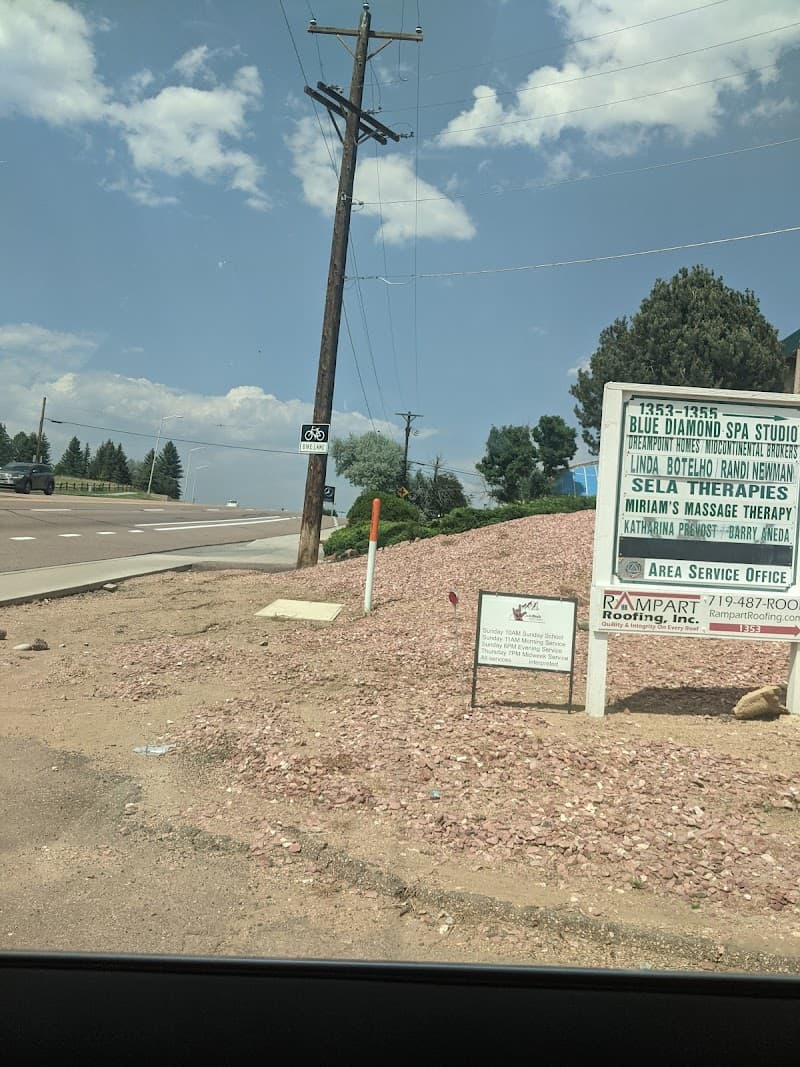 Avant Massage Therapy Fountain photo