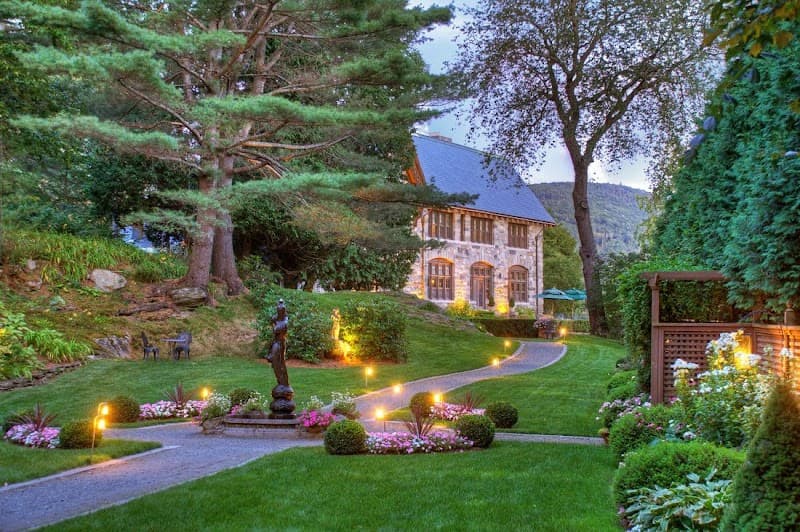 Aveda Concept Spa At Castle Hill Resort Proctorsville photo