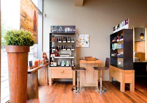 Aveda Walton on Thames photo