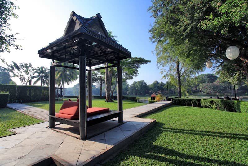 Aytanik, Mueang Kanchanaburi Branch by Ying photo