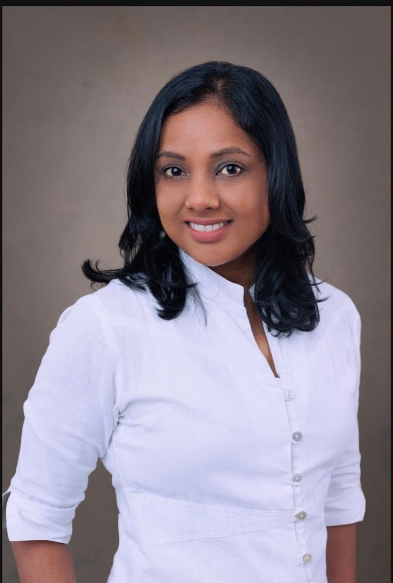 Ayurveda Shirodhara wellness Massage Breisach am Rhein photo