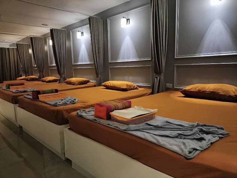 Baan Piamsuk Health Massage Bangkok photo