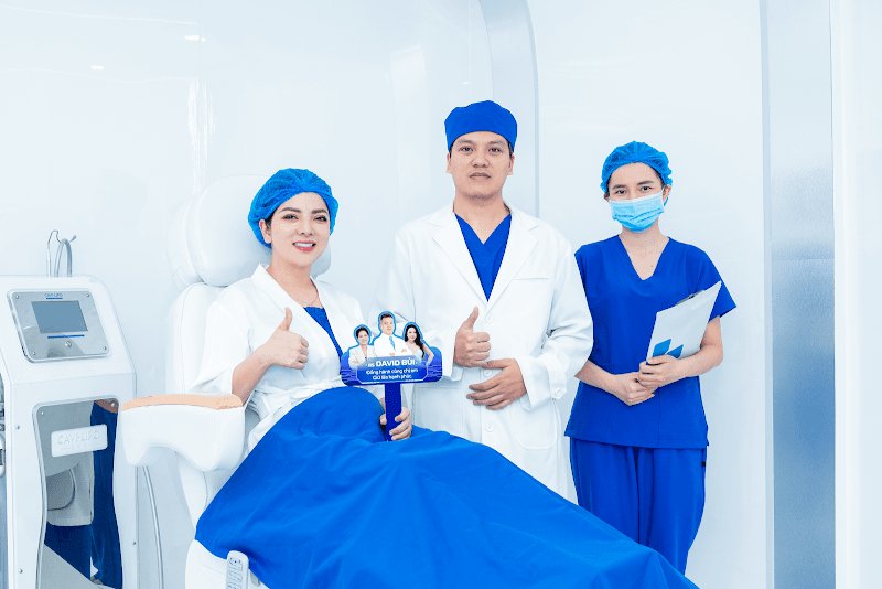 Bác Sĩ David Bùi - Tân Trang Cô Bé Chuẩn Y Khoa Quận Cầu Giấy photo