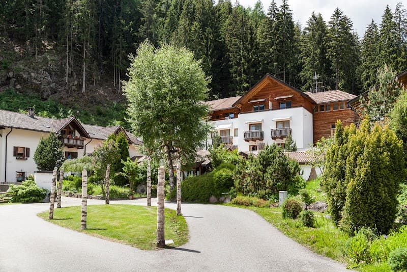 Bad Schörgau Sarentino photo