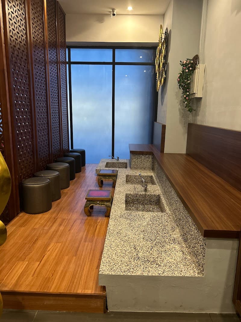 Bai Nian 2 Massage Kuantan photo