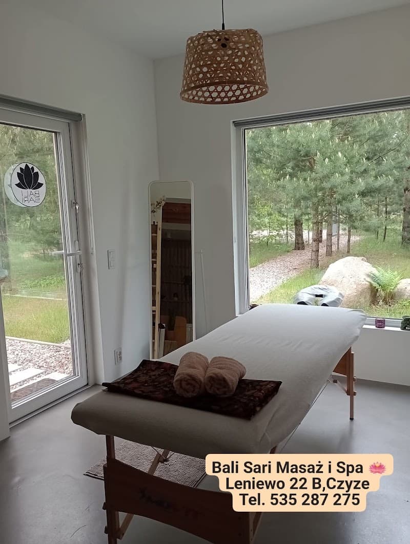 Bali Sari Czyże photo