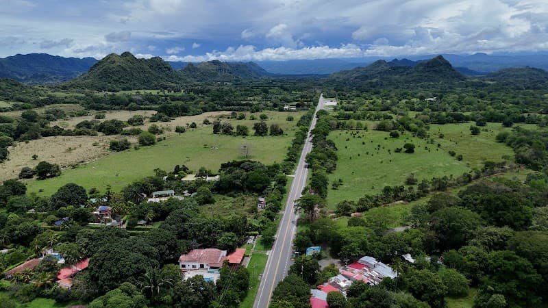 Balneario La Picota Honda Tolima photo