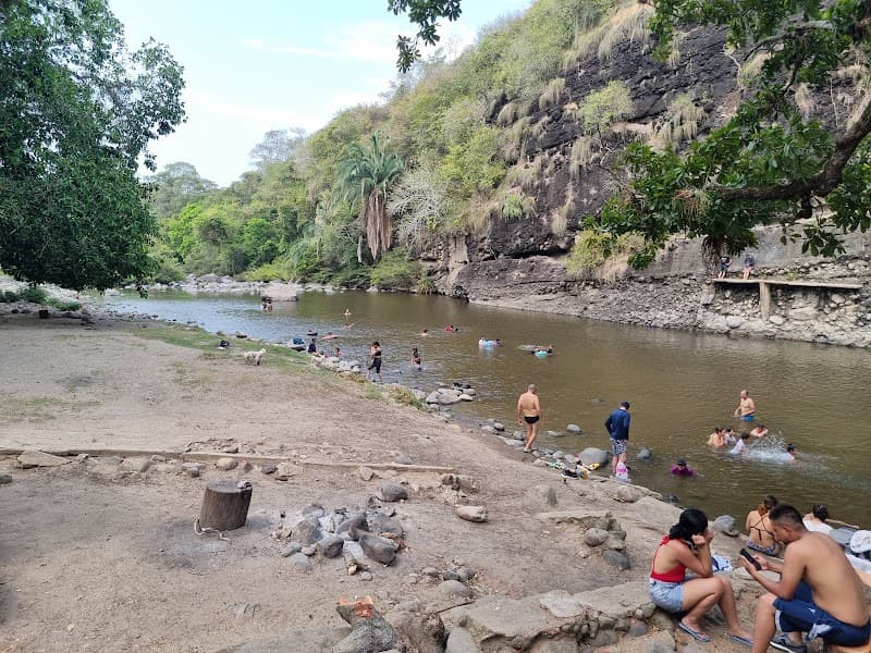 Balneario Las Piedras Arbelaes Tolima Ibagué photo
