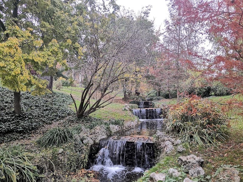 Balneario Rosales Madrid photo