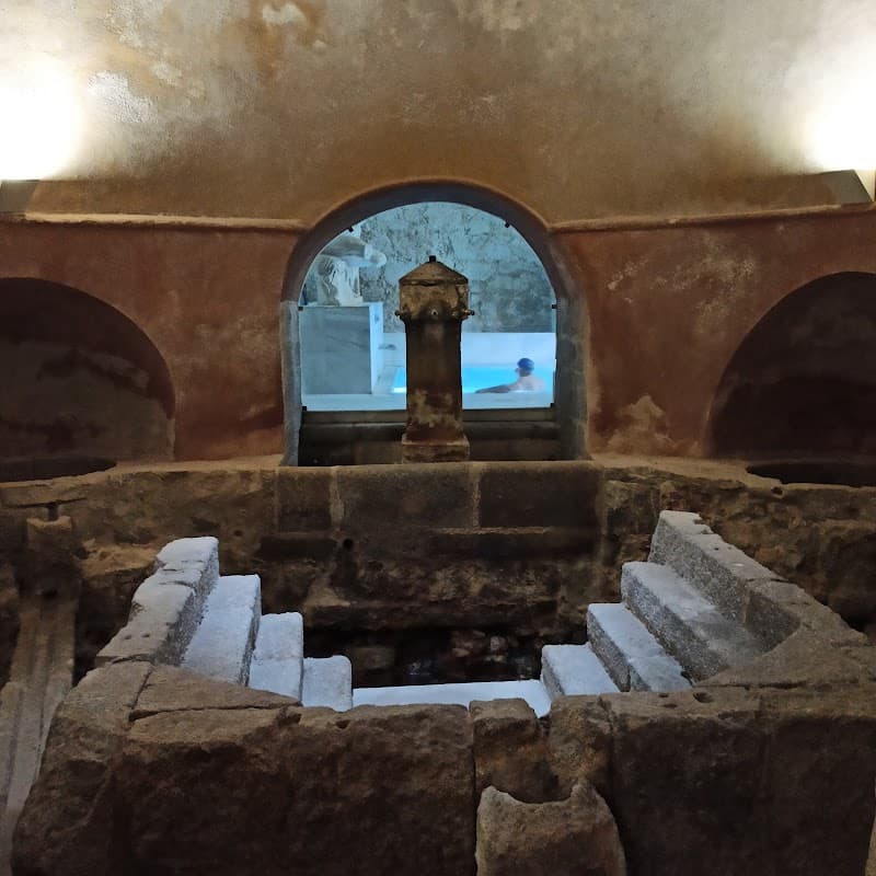 Balneario Termas Romanas Baños de Montemayor photo