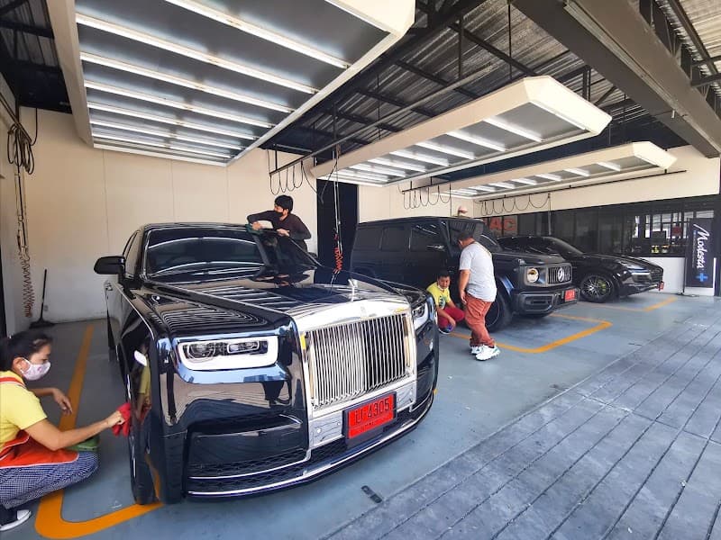 Bangrak Car Care - Washing, Vacuuming, and Spraying Service Trang photo