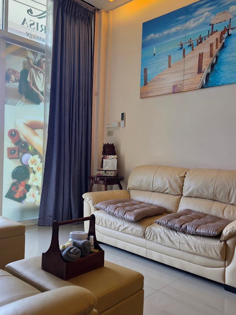 Bansirisa Health Massage Pattaya photo