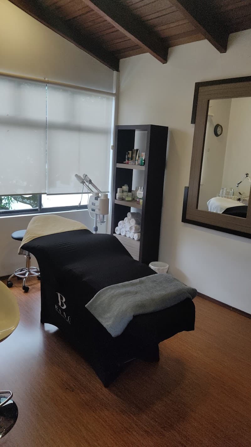 Banú Spa Peluquería Conocoto photo