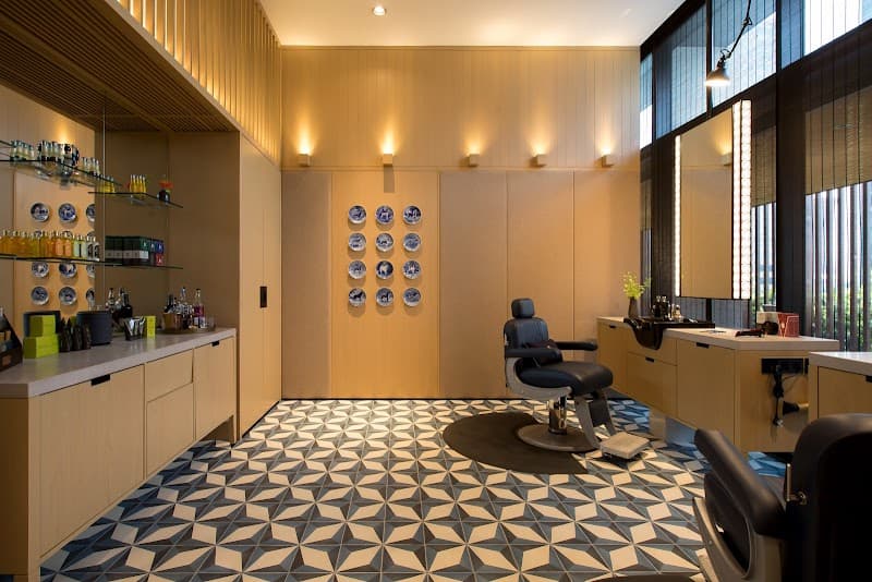 Barber at The RuMa by Truefitt & Hill Kuala Lumpur photo