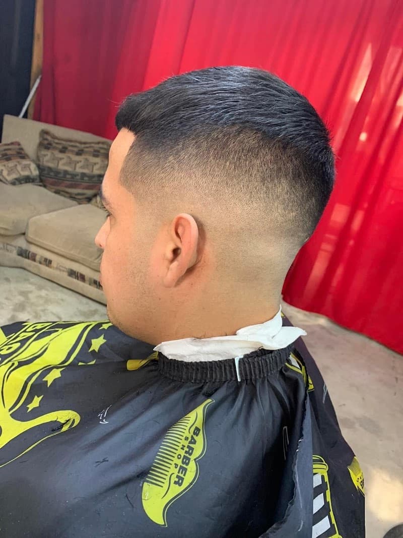 Barber Shop Rey de Reyes Pesquería photo