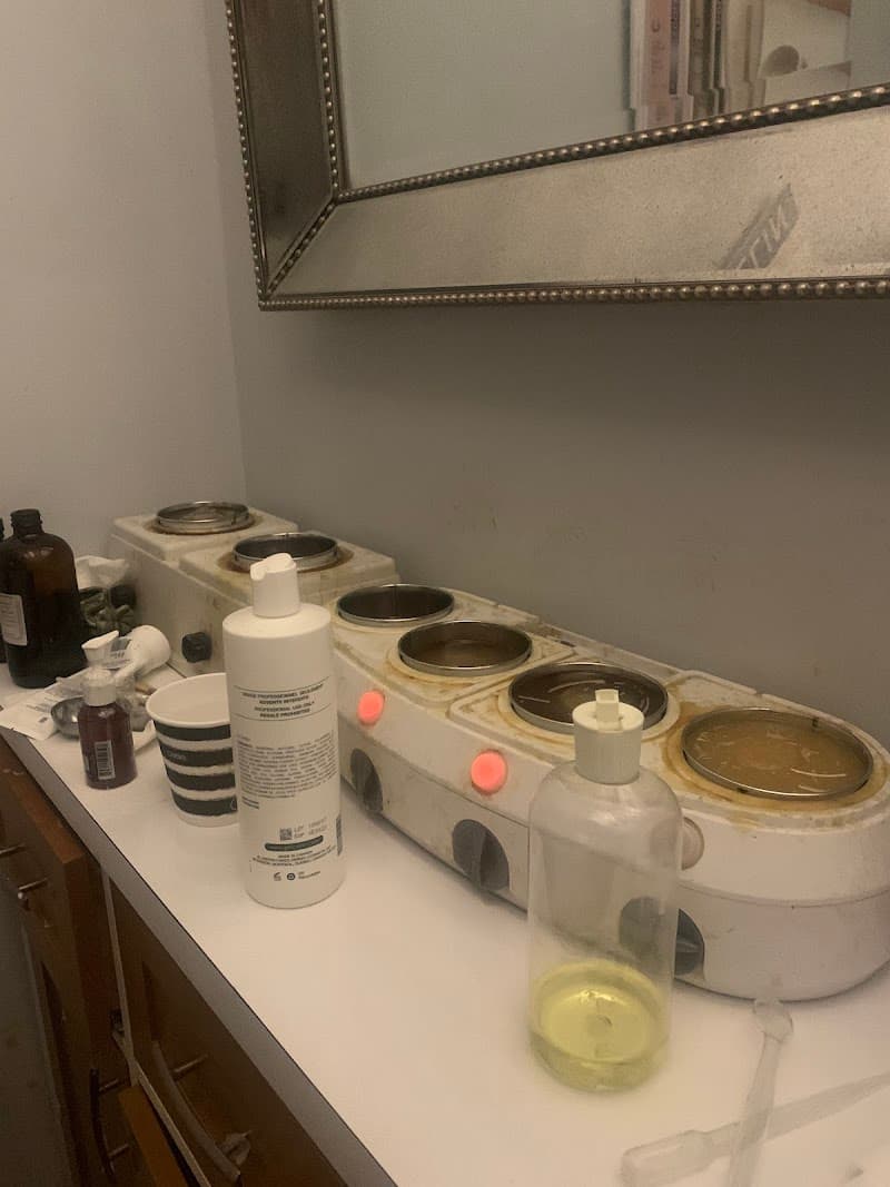 Bare Glow Spa Chicago photo