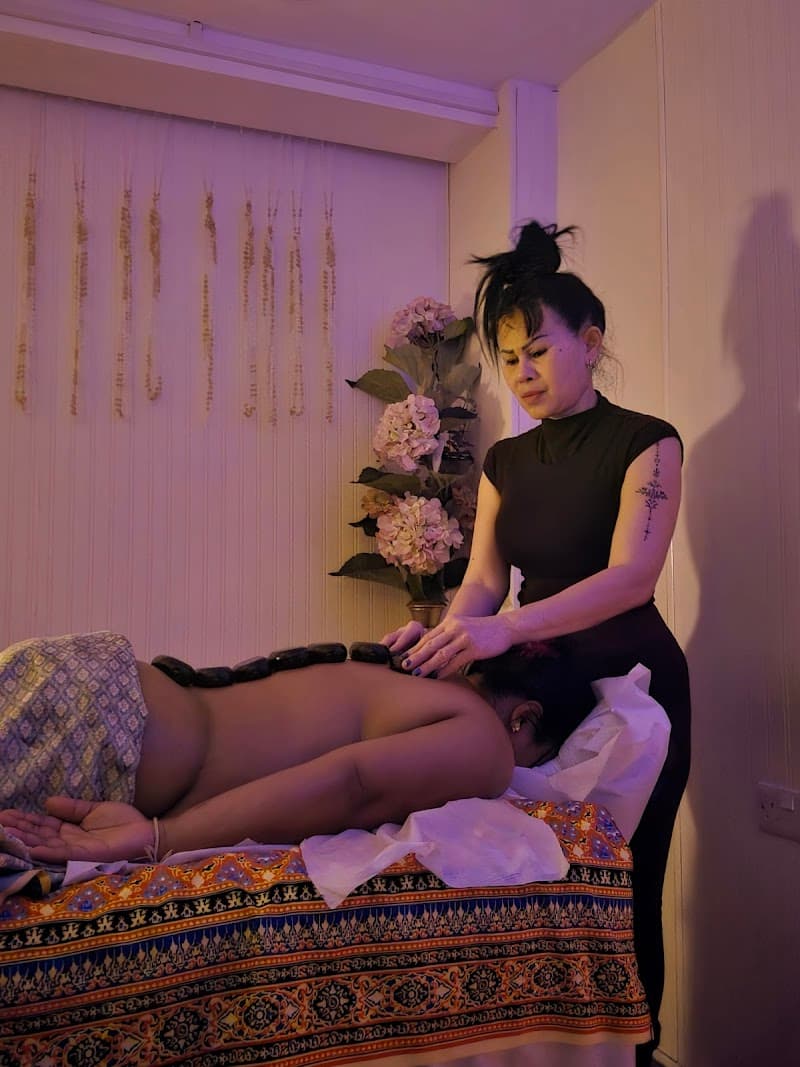 Barmi Thai Massage - Brighton photo