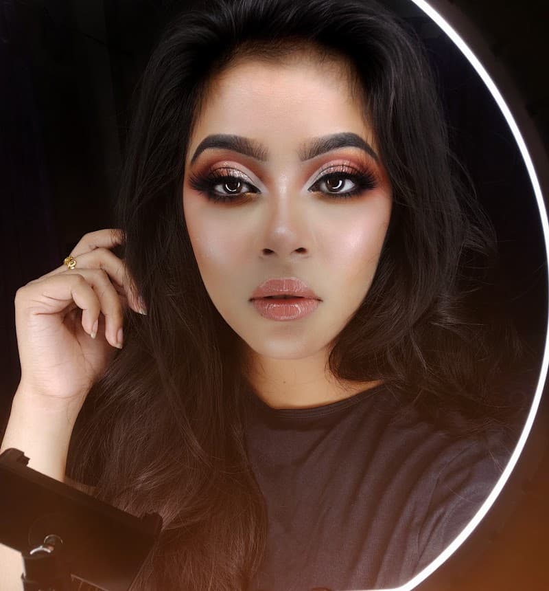 Barsha's Hair and Makeup Studio Kolkata photo