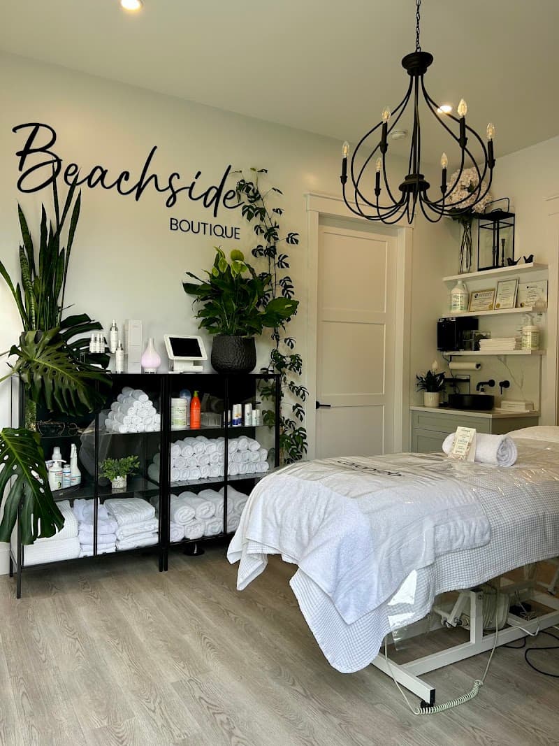 Beachside Boutique Sicamous photo
