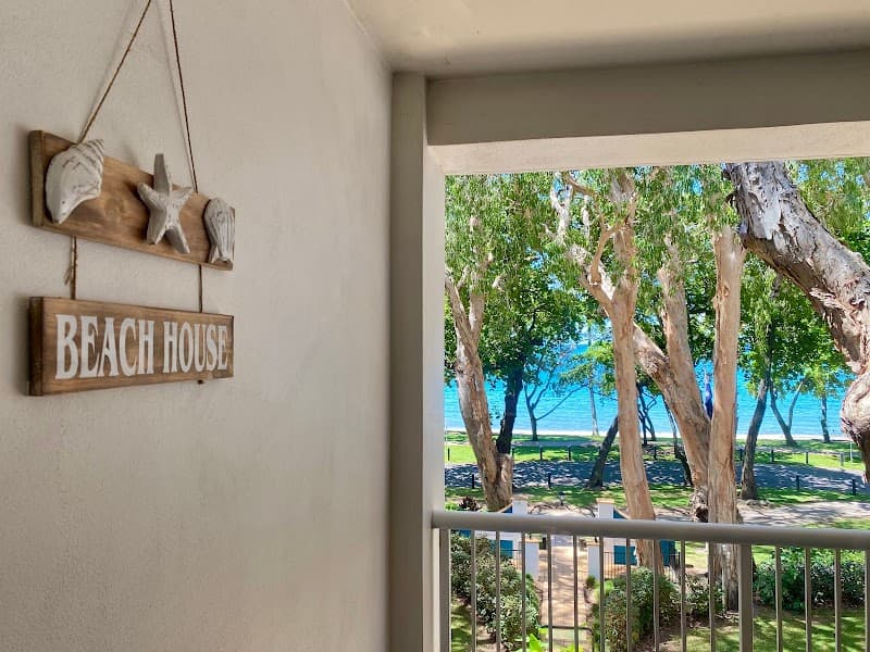 BeachView Apartments at Villa Paradiso Cairns photo