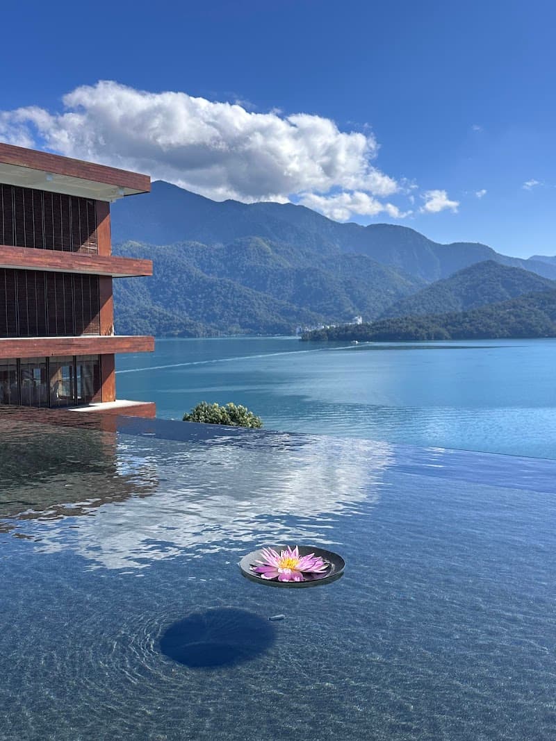 Beautiful Legend Beauty Life Hall Puli Township photo