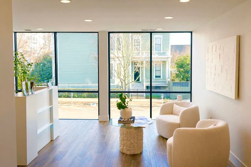 Beauty and Bella Sacramento photo