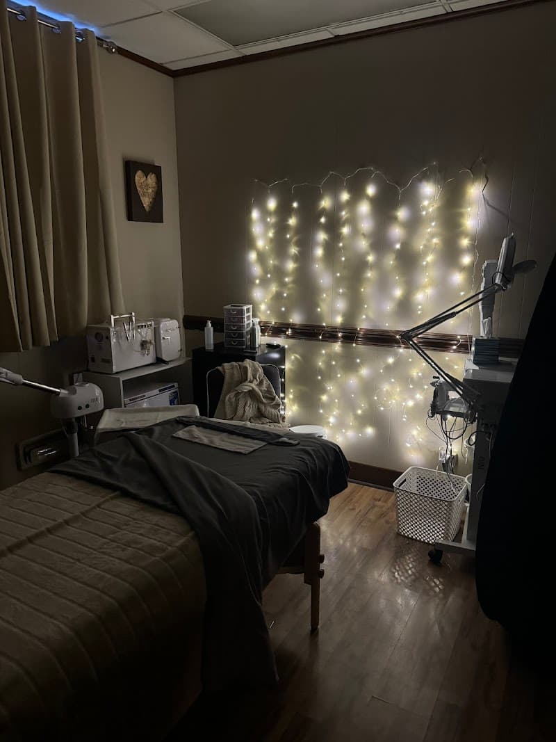 Beauty by Haileigh Harriman photo