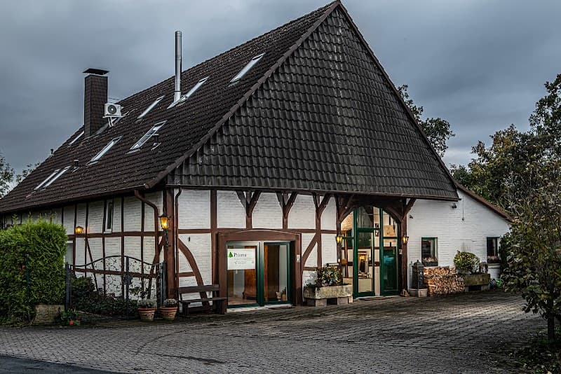 BEAUTY-full-JOBS - Personalberatung Kosmetikbranche Bückeburg photo