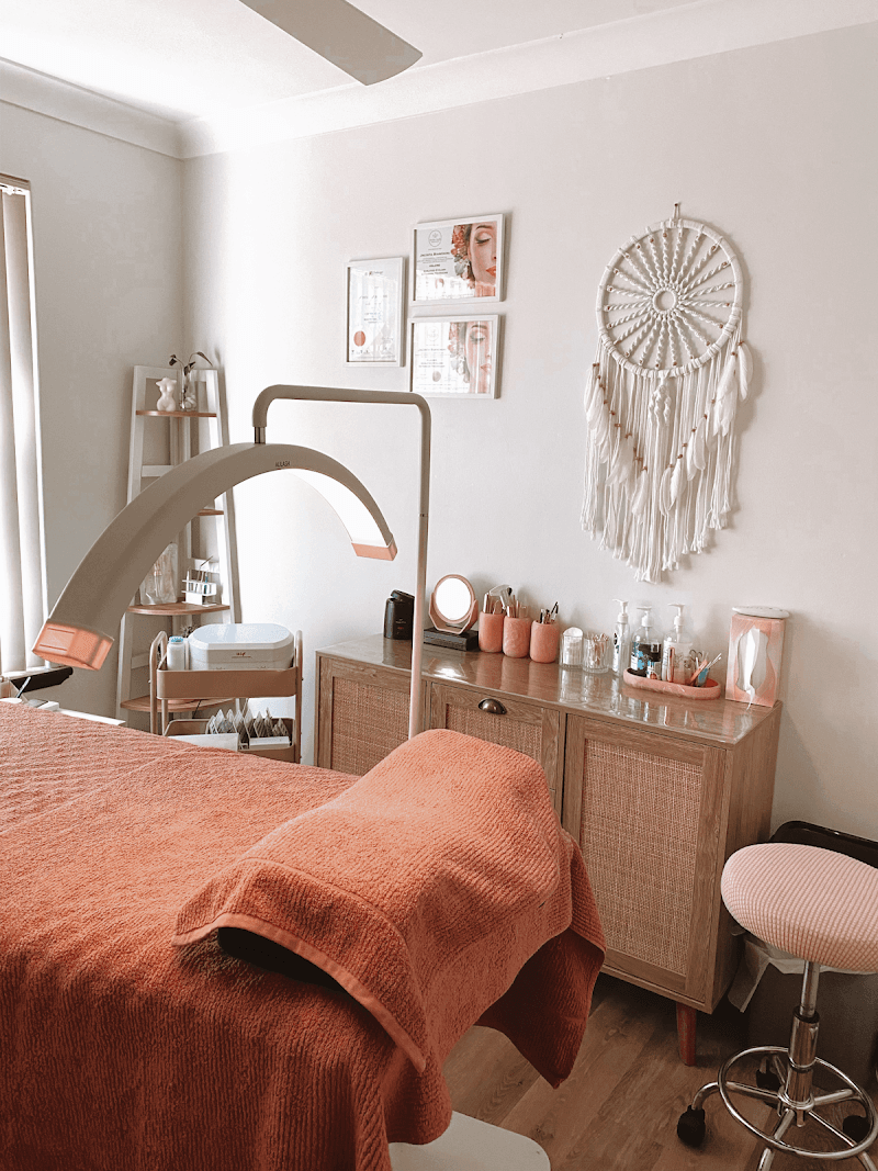 Beauty on the Avenue Bull Creek photo