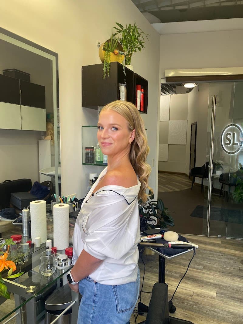 Beautybydomineka Columbus photo