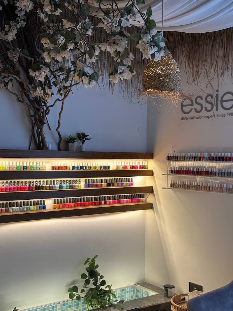 Beautywok Ahmad Al Jaber St photo