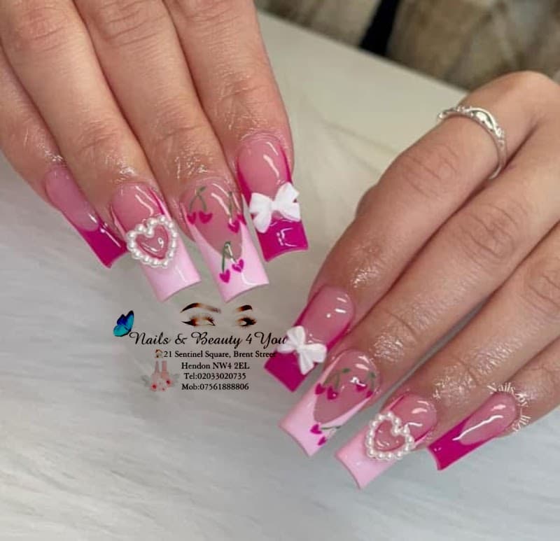 Beautyy Foryouu London photo