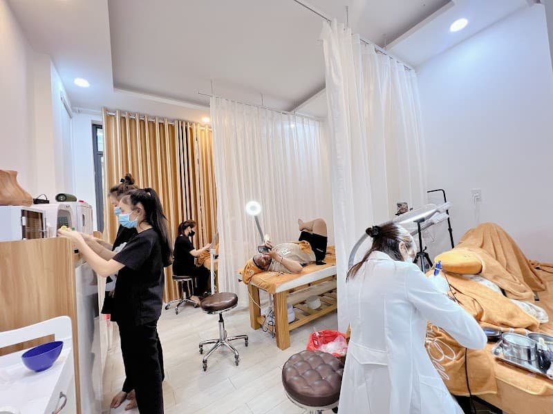 Bee Beauty Điều Trị Mụn Rỗ Quận Phú Nhuận photo