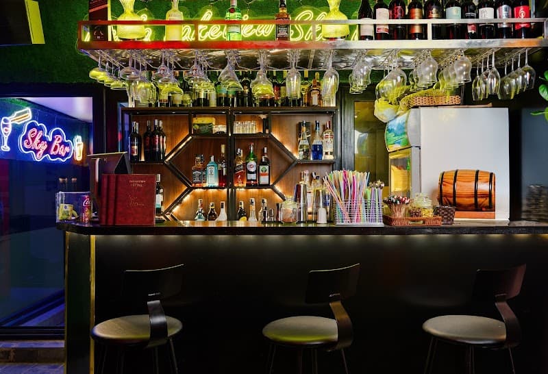 Bella Lake View Skybar Quận Hoàn Kiếm photo