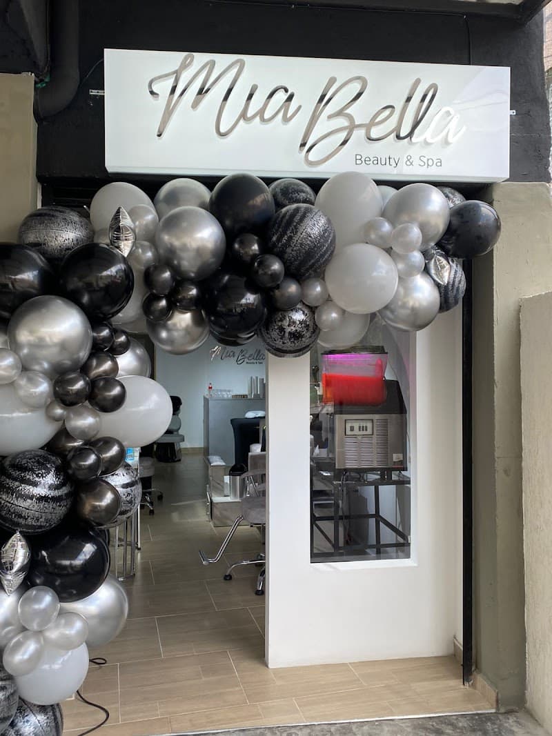 Bella Mia Nails Medellín photo