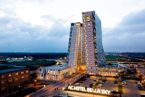 Bella Sky Spa Atlanta photo
