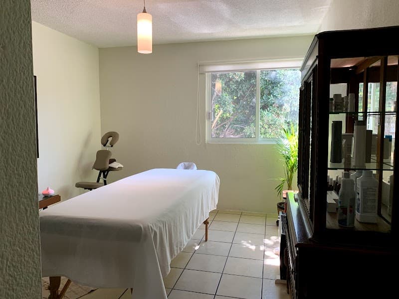 Beltane Terapias de Masaje El Marqués photo