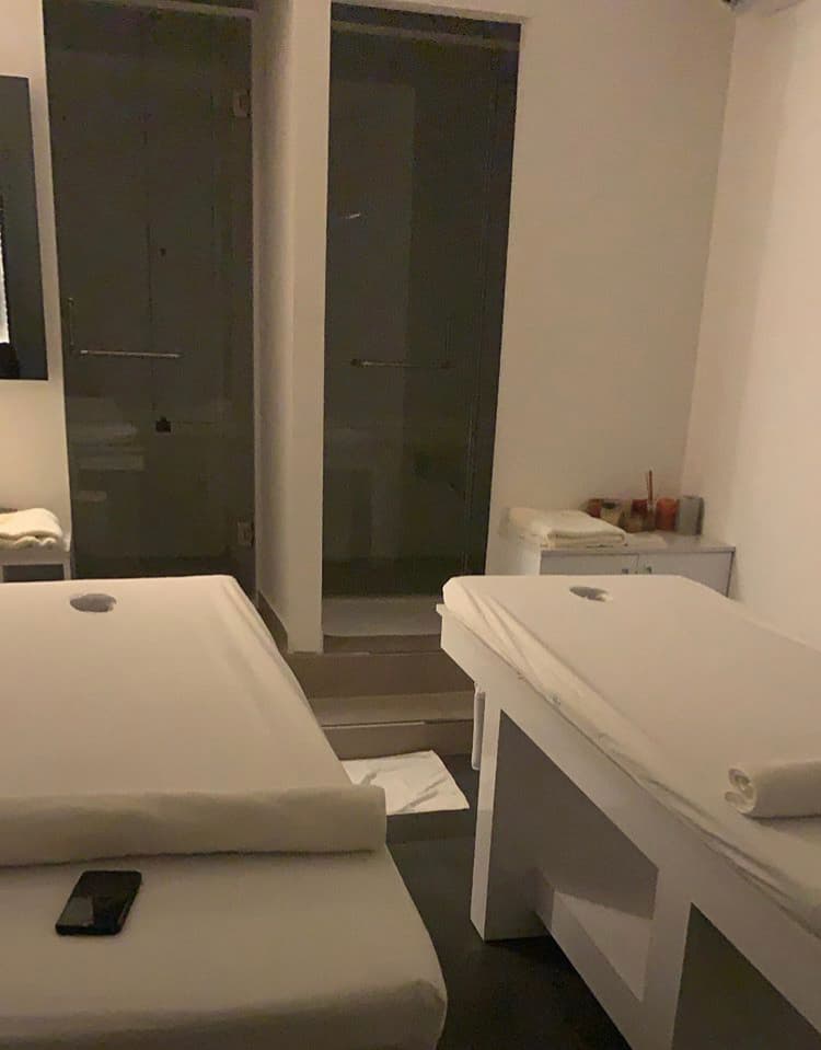 Berta kanaan SPA Behind photo