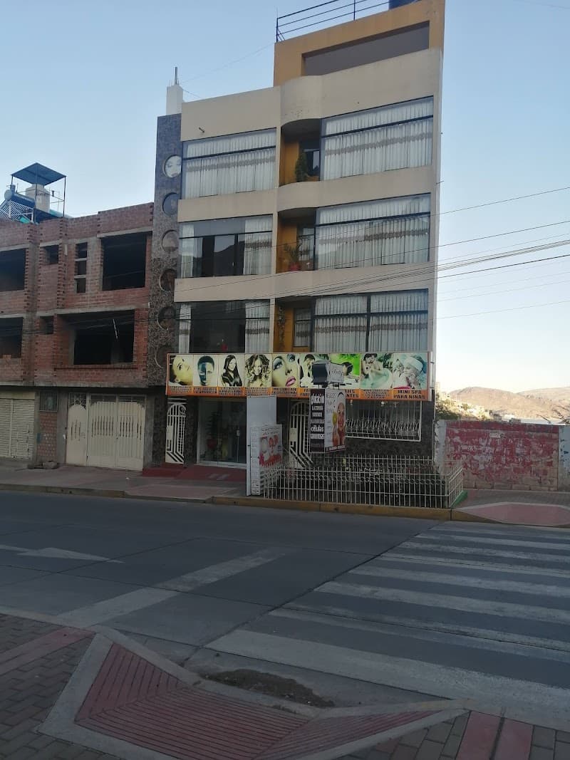 Betty Salon & Urban Spa Puno photo