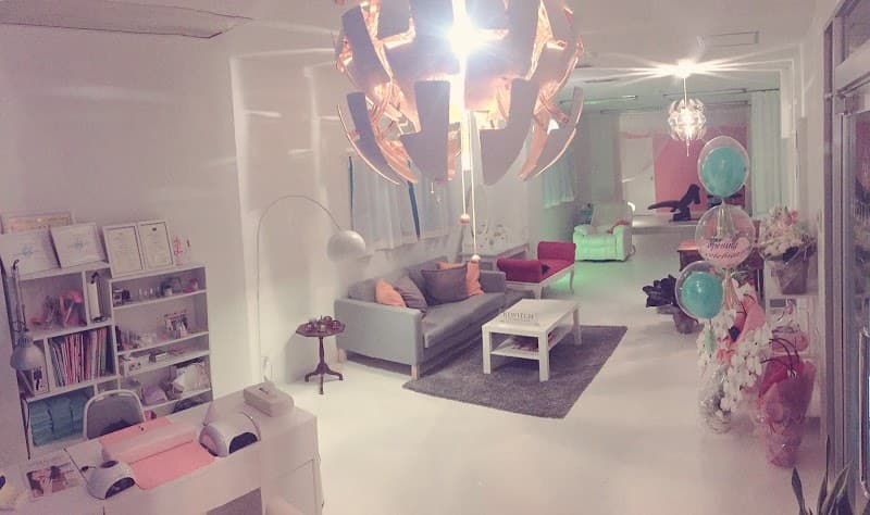 Bewitch Total Beauty Salon Wakayama City photo