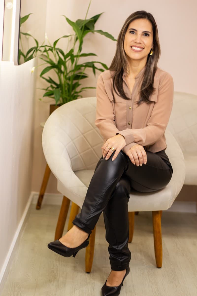 Bianca Oliveira Esteticista e Massoterapeuta Esteio photo