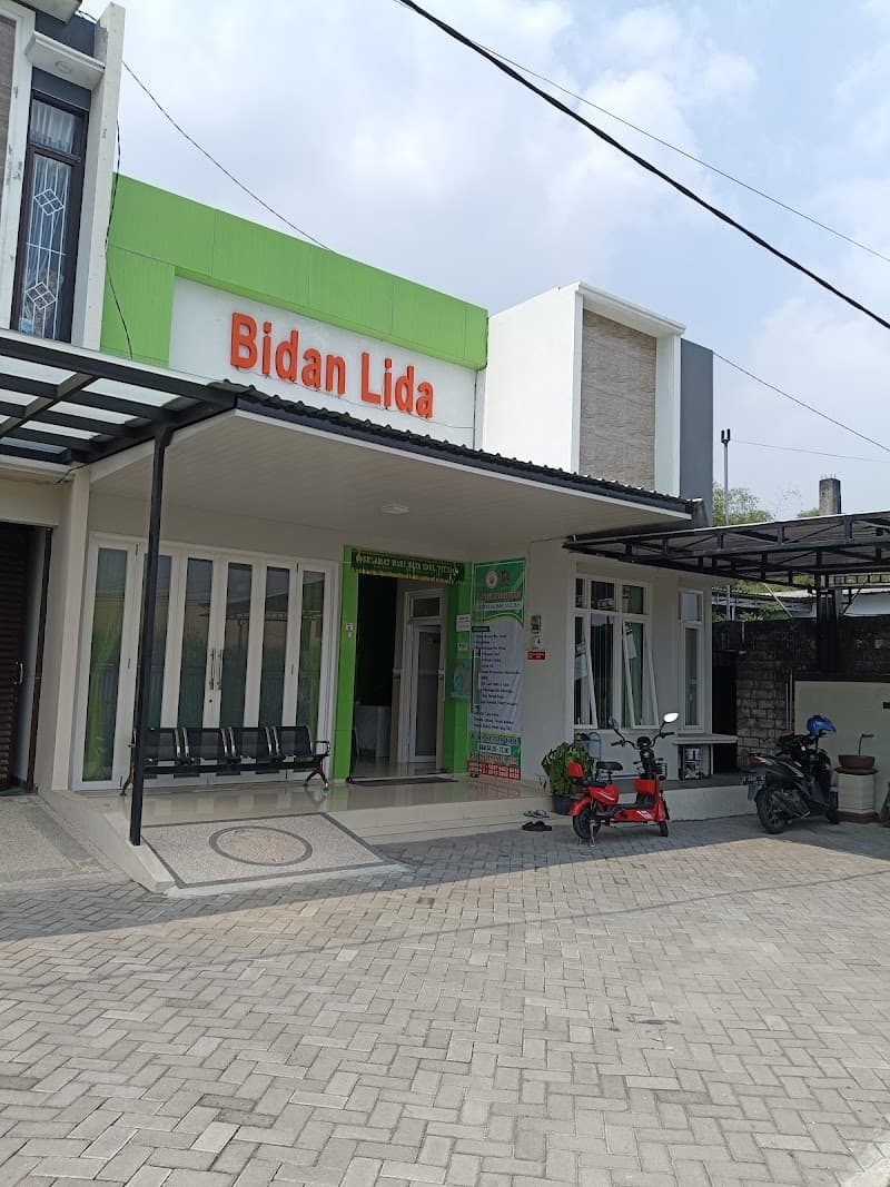 Bidan Lida Wawa Spa Mojokerto photo