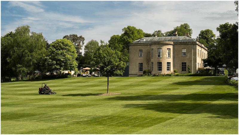 Bishopstrow Hotel & Spa New Forest photo