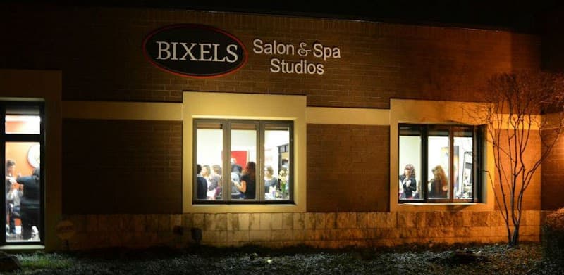 Bixels Salon and Spa Studios Mentor photo