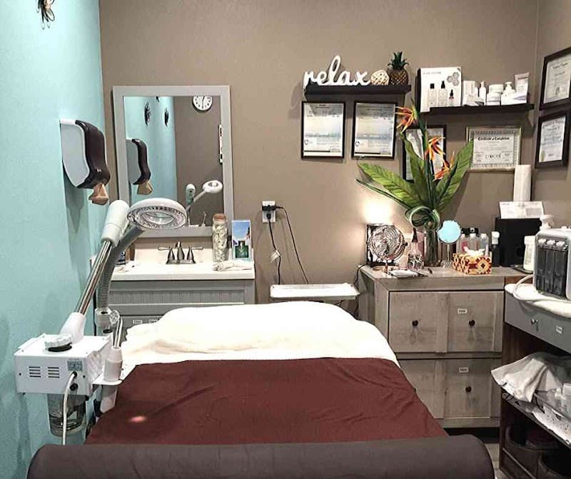 Blossom.Skin.Studio Victorville photo