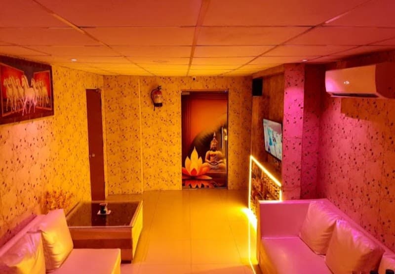 Blue Heaven Family Spa Mumbai photo